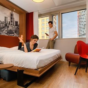 Studio met een King Size Bed